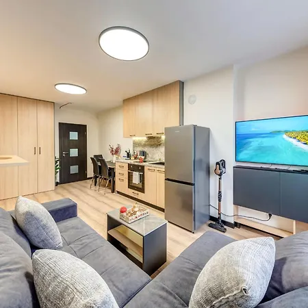 Alpine Glow With Parking * بامبوروفو