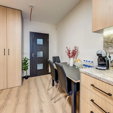 Alpine Glow With Parking