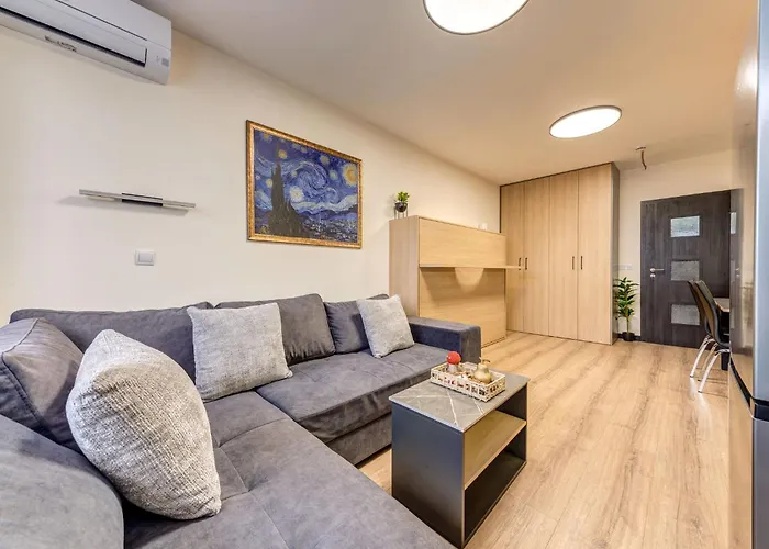 Alpine Glow With Parking *