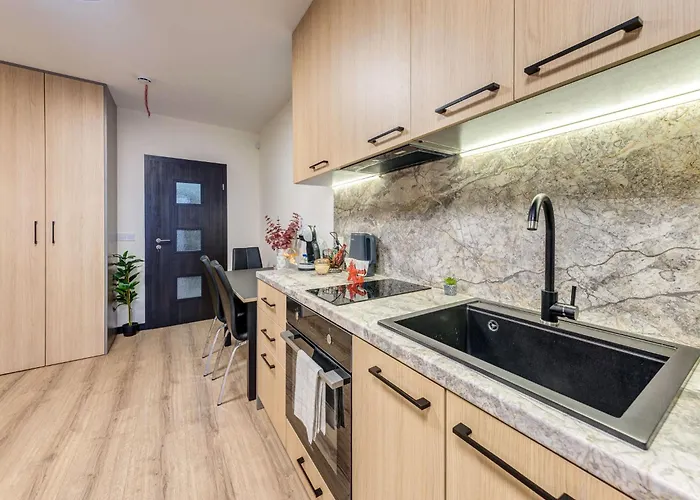 Alpine Glow With Parking Pamporovo